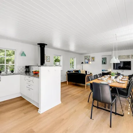 Ferienhaus Holga - 400m From The Sea By Interhome Blåvand