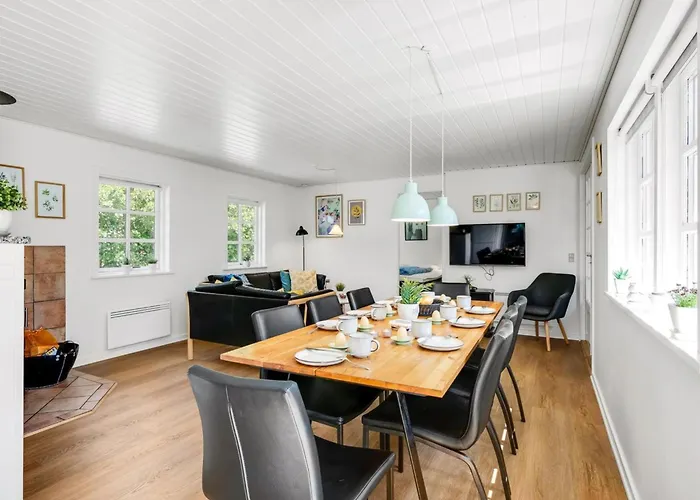 Holga - 400m From The Sea By Interhome